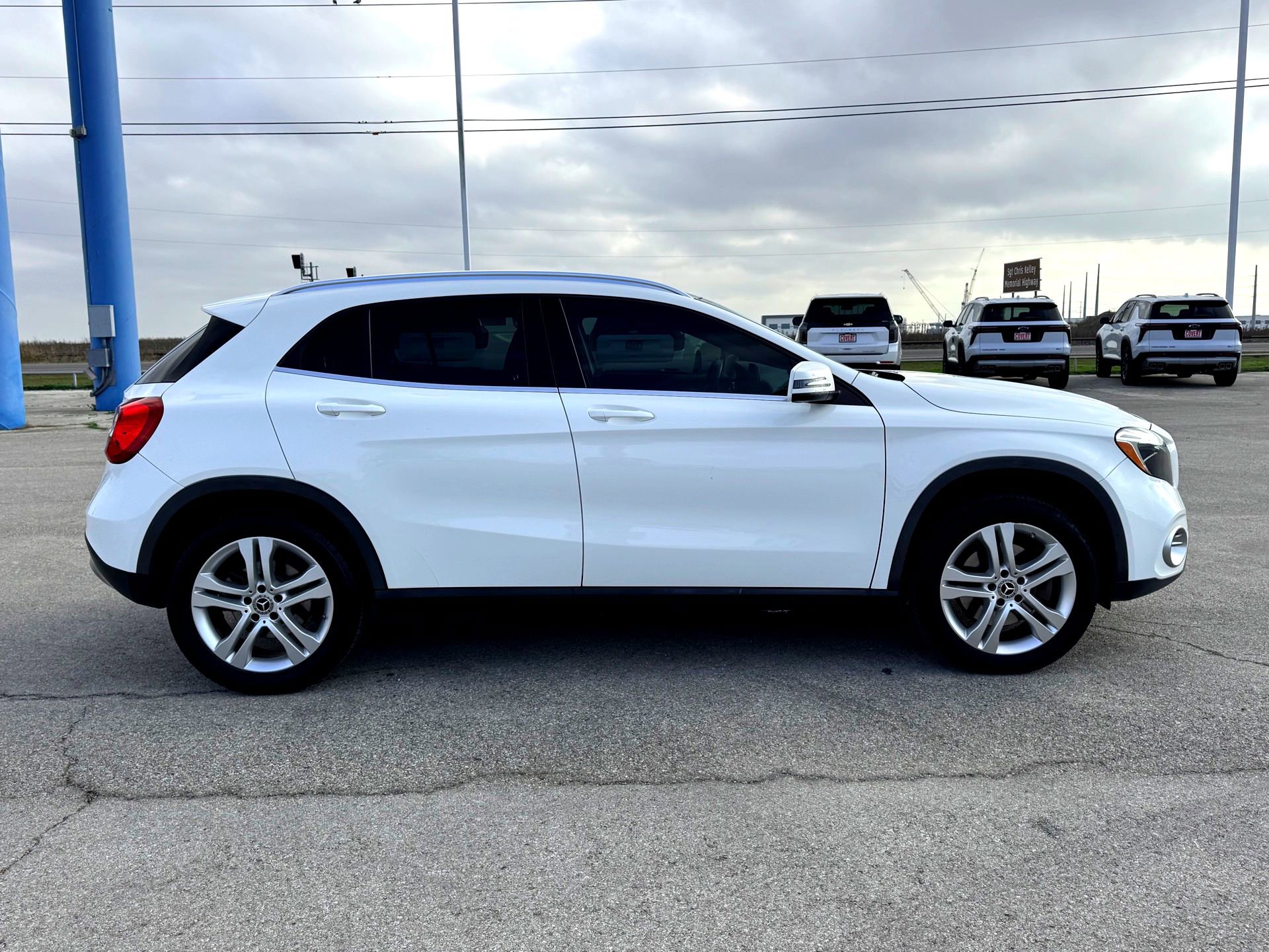 Used 2019 Mercedes-Benz GLA 250 4MATIC image 5