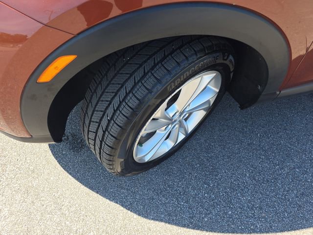 Used 2020 Buick Encore GX Preferred w/ Cold Weather Comfort Package FWD image 24