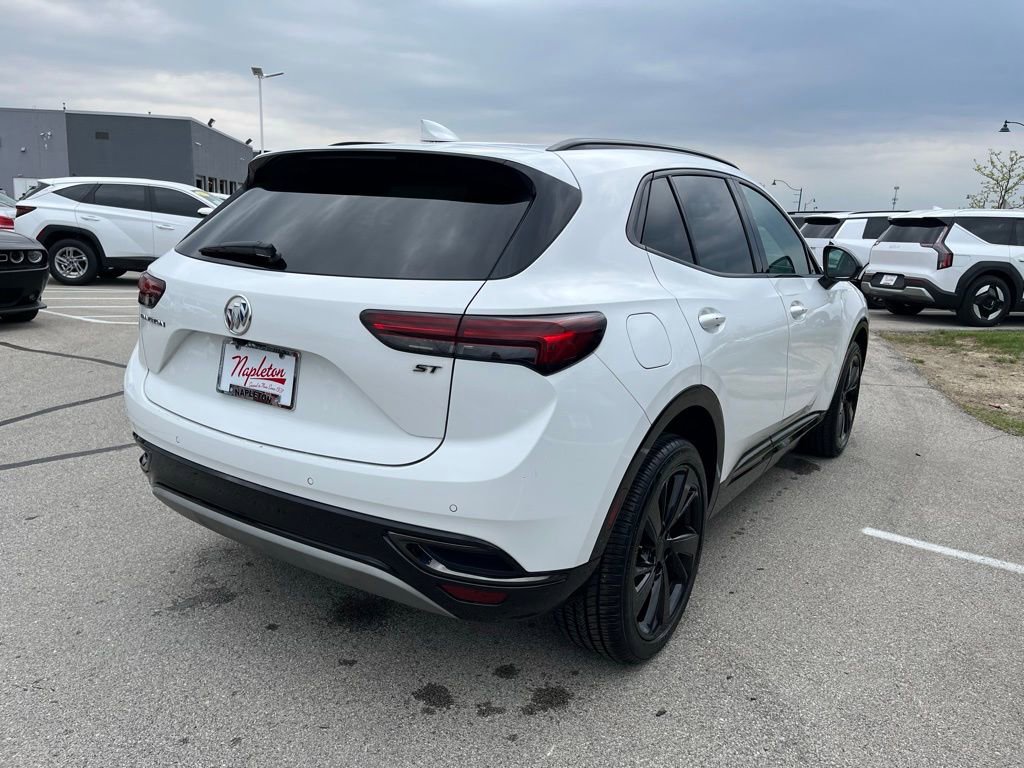 Used 2021 Buick Envision Essence w/ Sport Touring Package image 7
