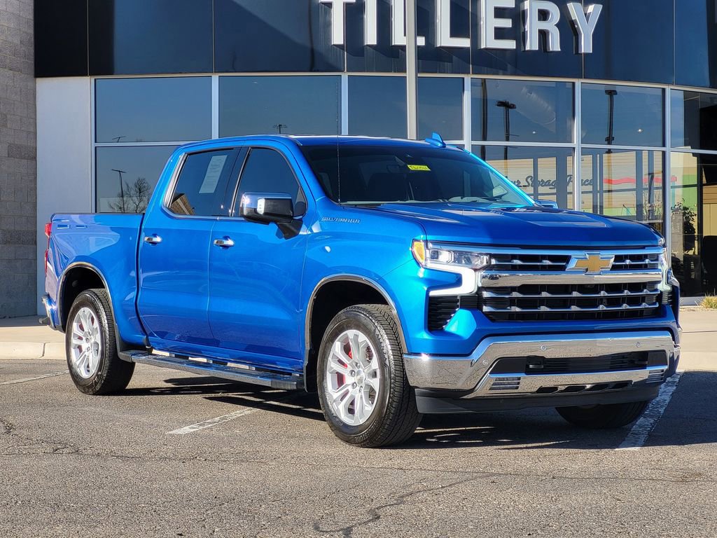Used 2022 Chevrolet Silverado 1500 LTZ w/ LTZ Premium Package image 2