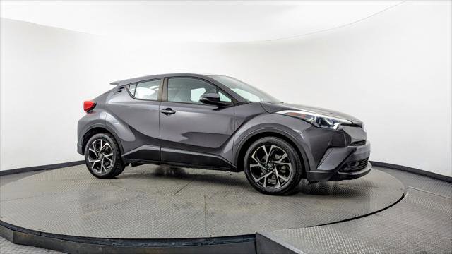 Used 2019 Toyota C-HR XLE image 11