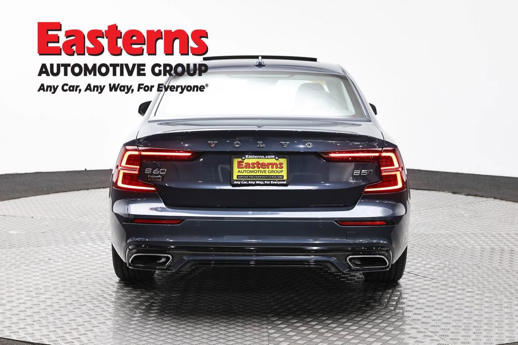 Used 2022 Volvo S60 B5 Momentum AWD/4WD image 6