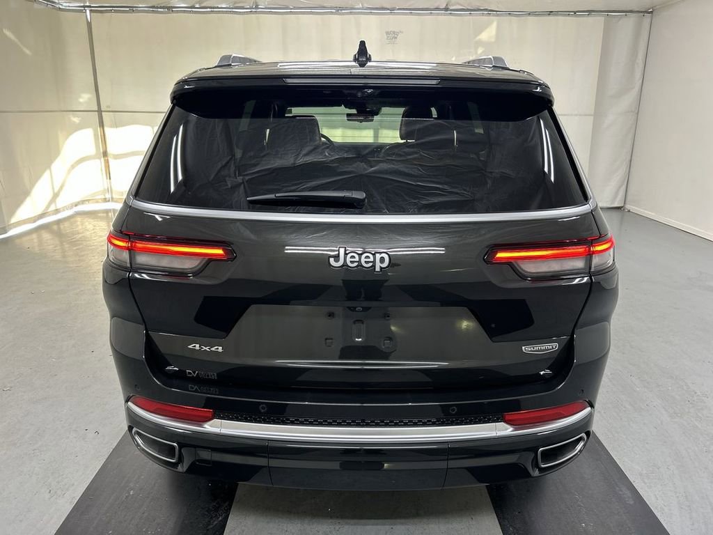 Used 2023 Jeep Grand Cherokee L Summit w/ Advanced Protech Group IV AWD/4WD image 23