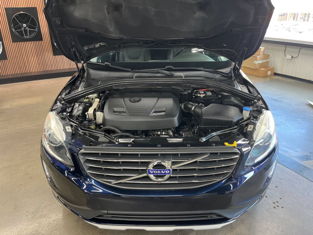 Used 2017 Volvo XC60 T5 Inscription w/ Preferred Option Package FWD image 52