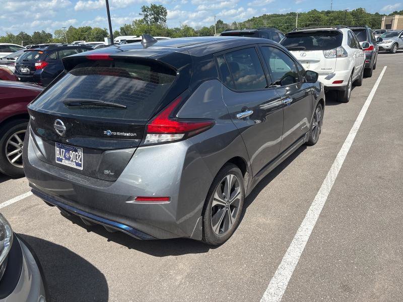 Used 2018 Nissan Leaf SL w/ SL Technology Package FWD image 2