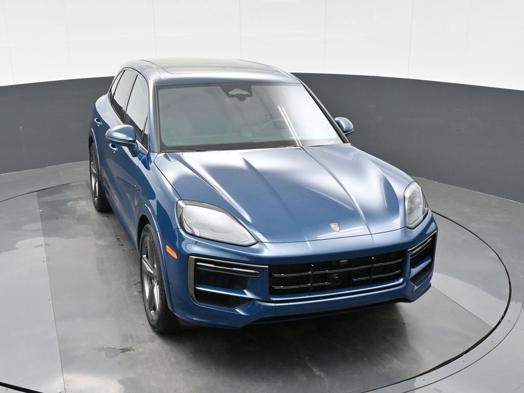 New 2026 Porsche Cayenne Turbo image 32