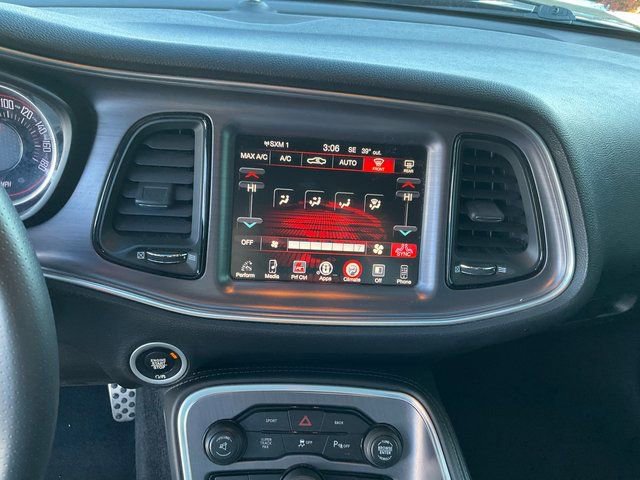 Used 2016 Dodge Challenger R/T Scat Pack image 13