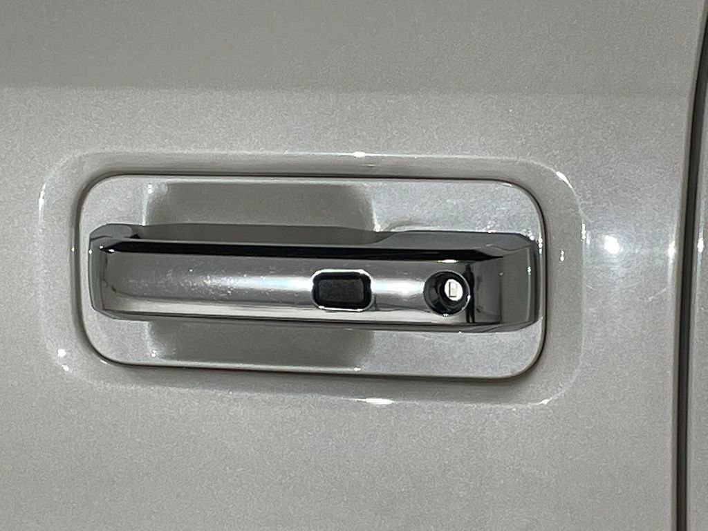 Used 2019 Ford F150 King Ranch w/ Equipment Group 601A Luxury image 19