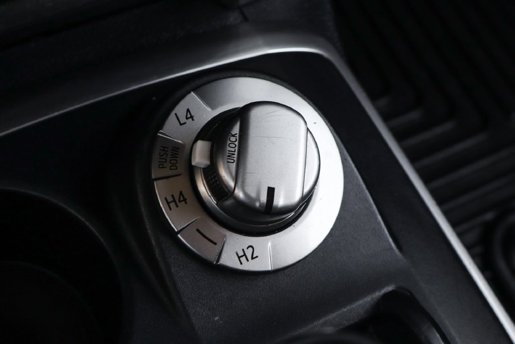 Used 2021 Toyota 4Runner SR5 AWD/4WD image 35
