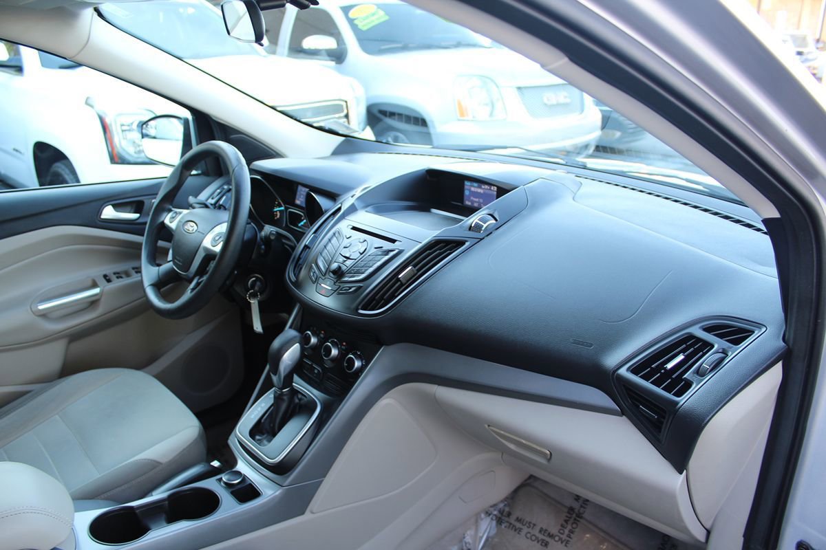 Used 2013 Ford Escape SE AWD/4WD image 17