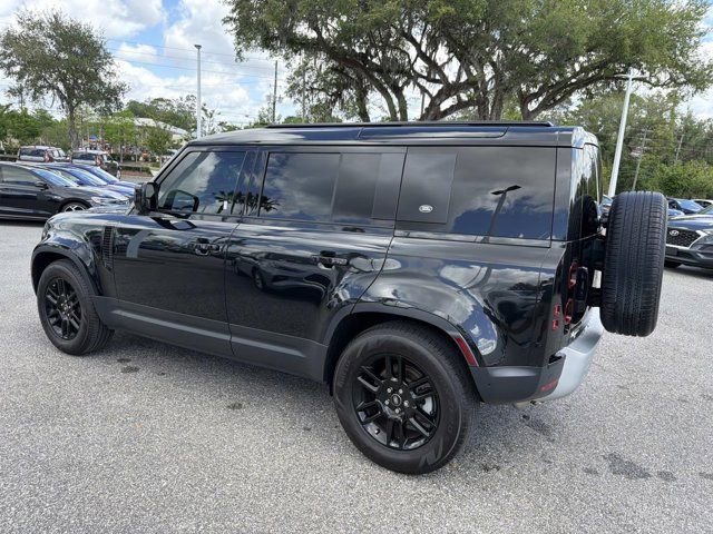 Used 2023 Land Rover Defender 110 S AWD/4WD image 4