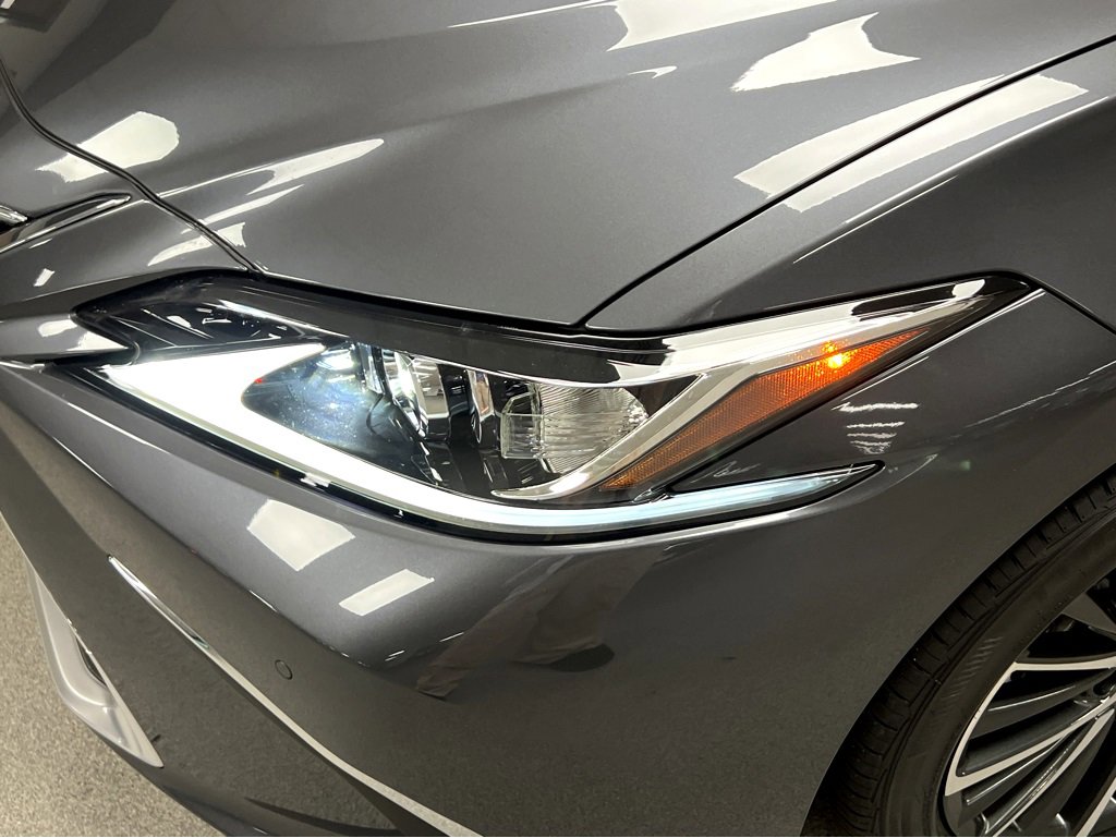 New 2025 Lexus ES 350 w/ Premium Package image 36