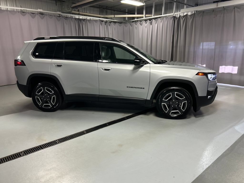 New 2026 Jeep Cherokee Limited AWD/4WD image 8