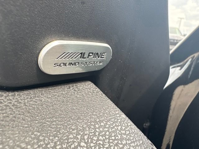 Used 2017 Dodge Charger R/T w/ Plus Group RWD image 28