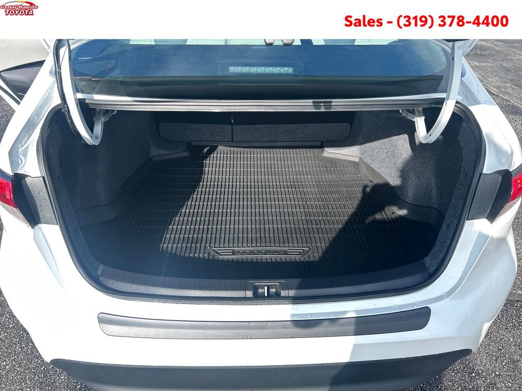 Certified 2025 Toyota Corolla LE image 20