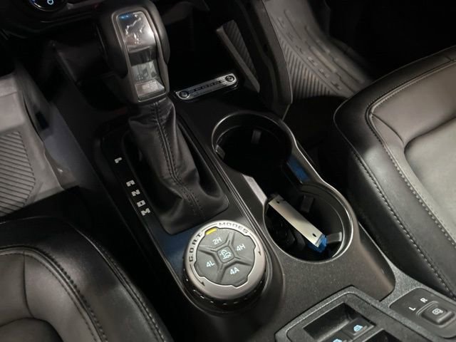 Used 2022 Ford Bronco Everglades image 38