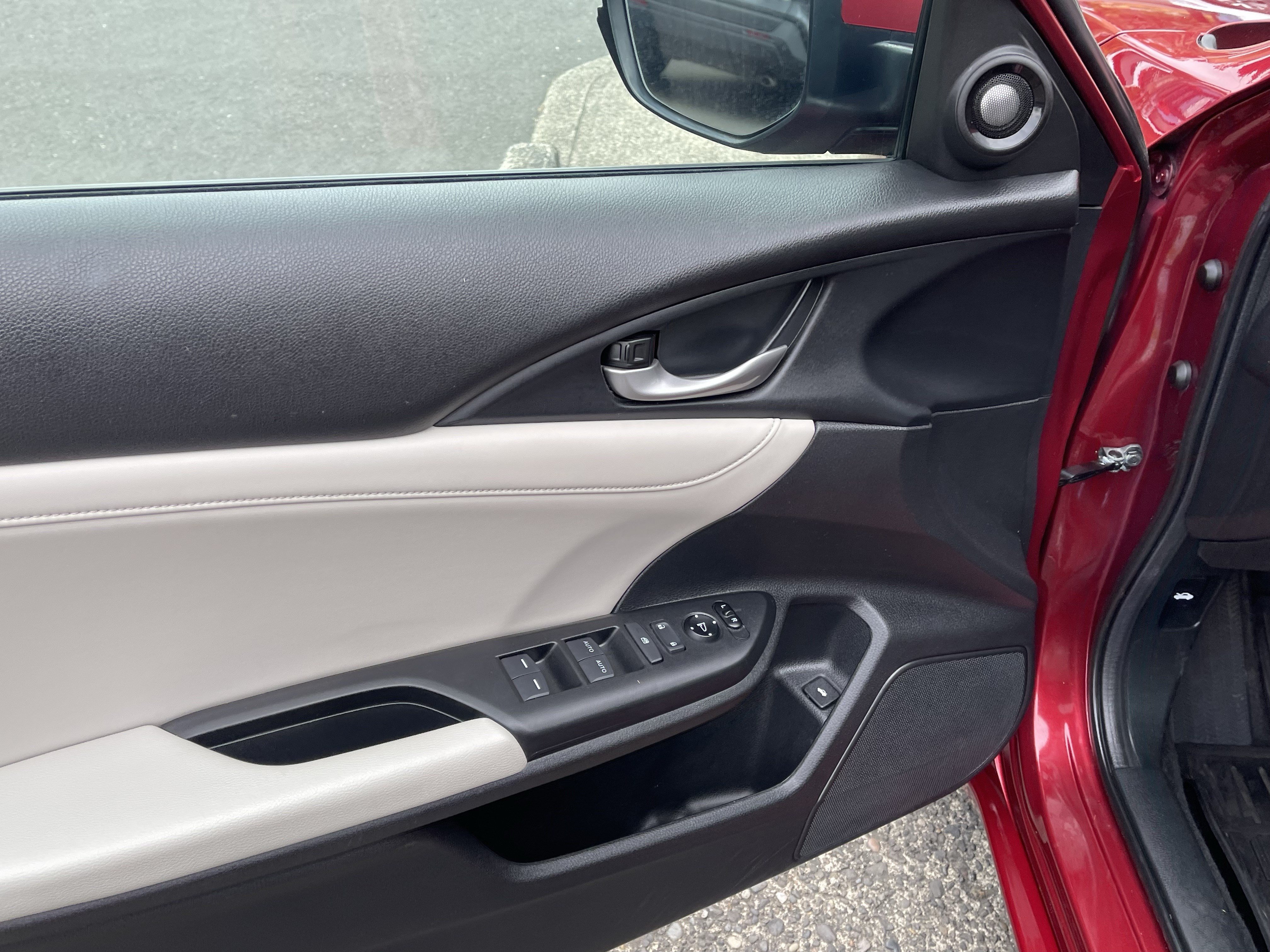 Used 2022 Honda Insight Touring image 17