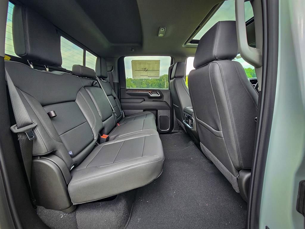 New 2025 GMC Sierra 2500 SLT w/ SLT Premium Package image 40