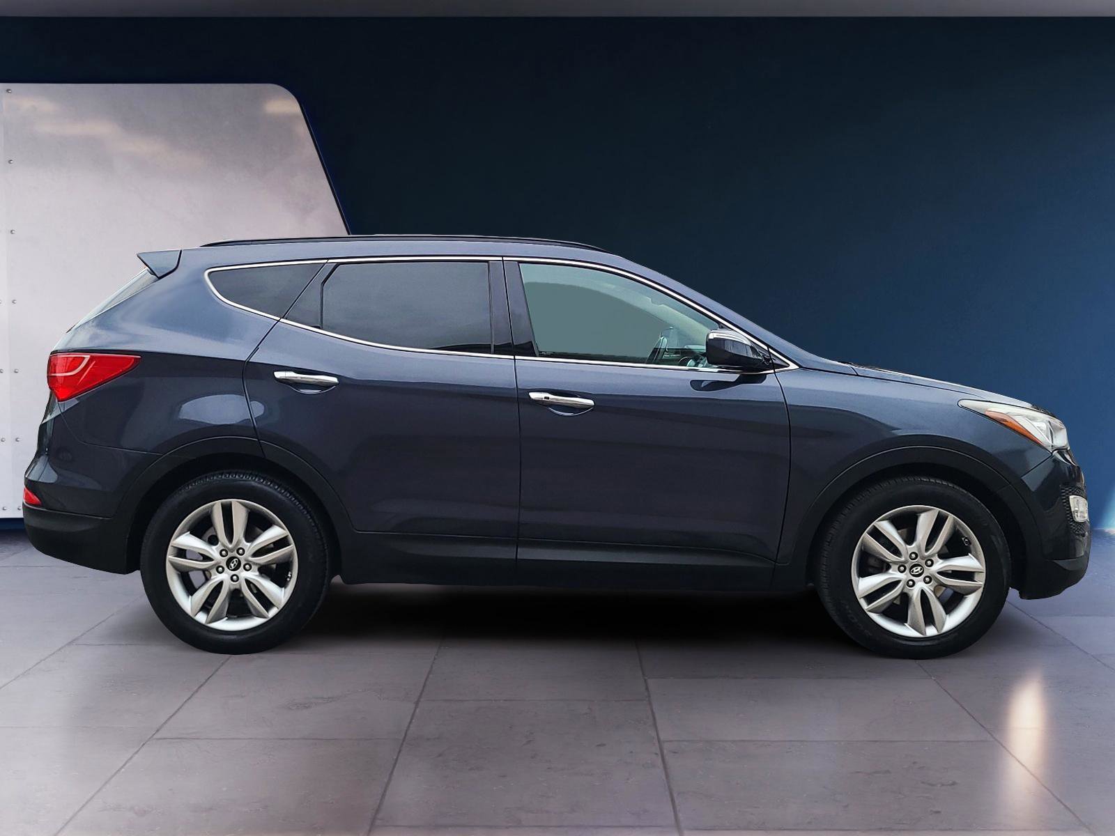 Used 2014 Hyundai Santa Fe Sport 2.0T w/ Navigation Package 06 AWD/4WD image 6
