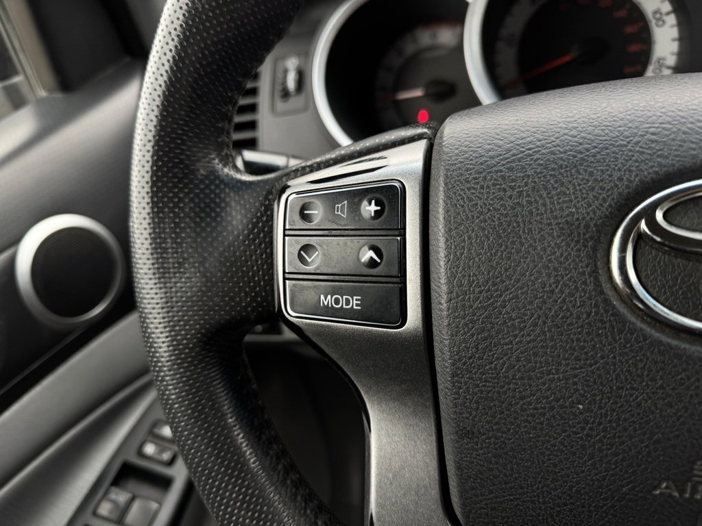 Used 2012 Toyota Tacoma 4x4 Double Cab image 19