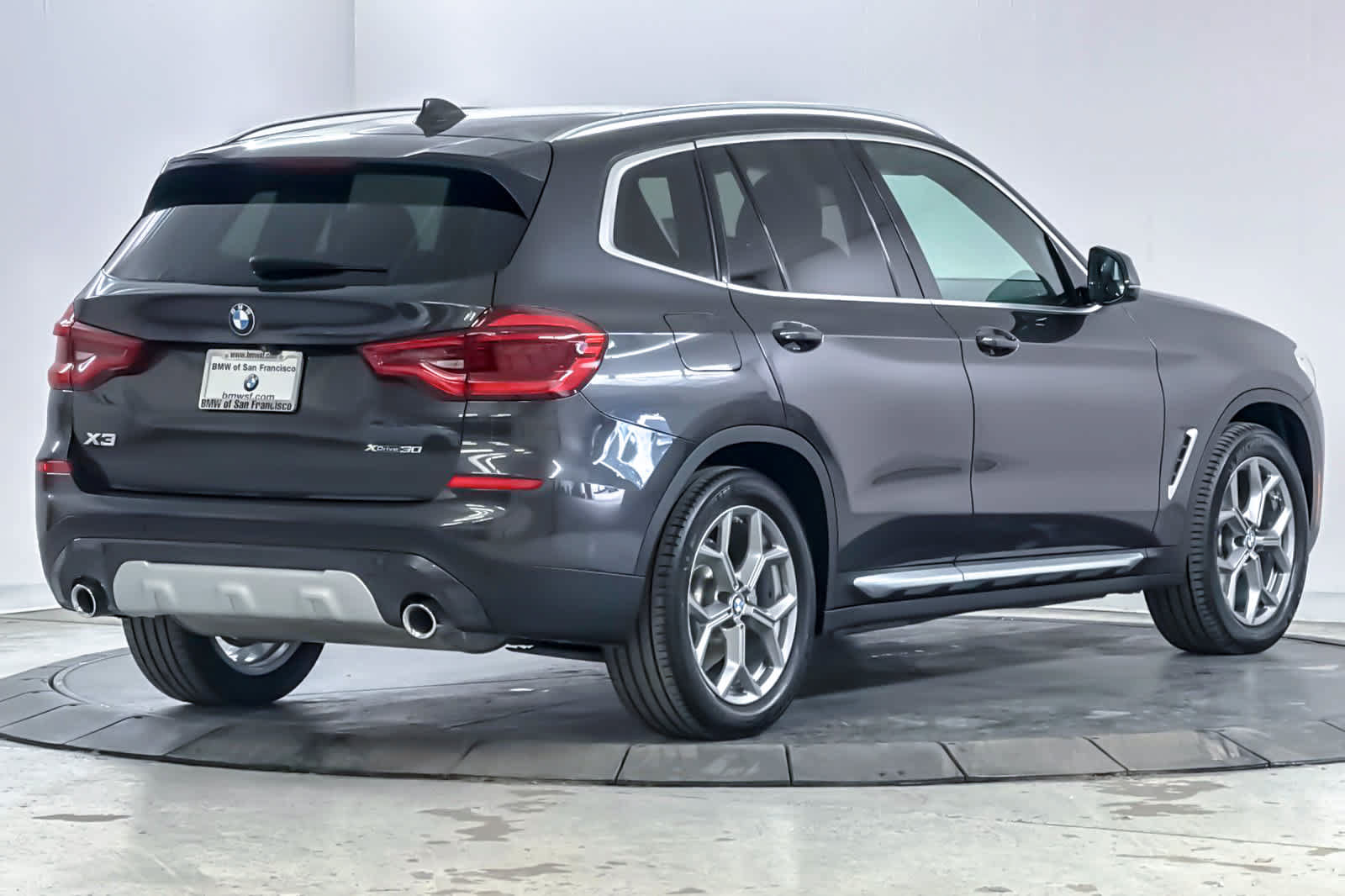 Used 2020 BMW X3 xDrive30i w/ Driving Assistance Package AWD/4WD image 2