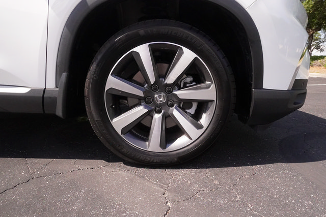 Used 2025 Honda Pilot Touring image 35