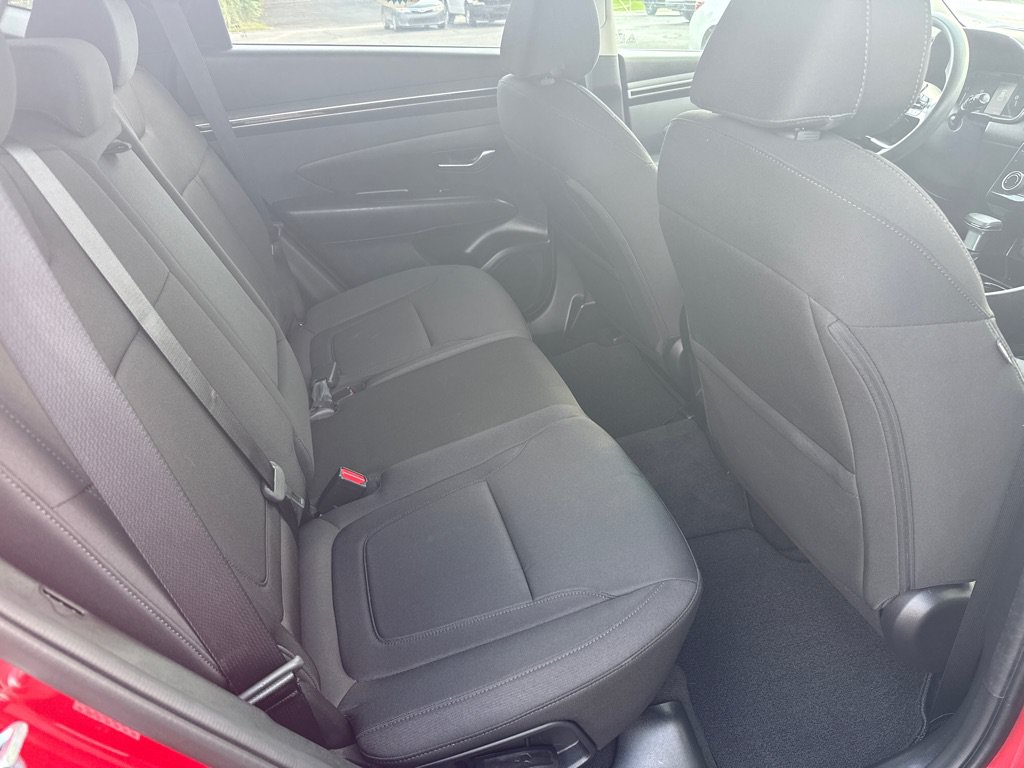 Used 2022 Hyundai Tucson SEL w/ Cargo Package AWD/4WD image 16
