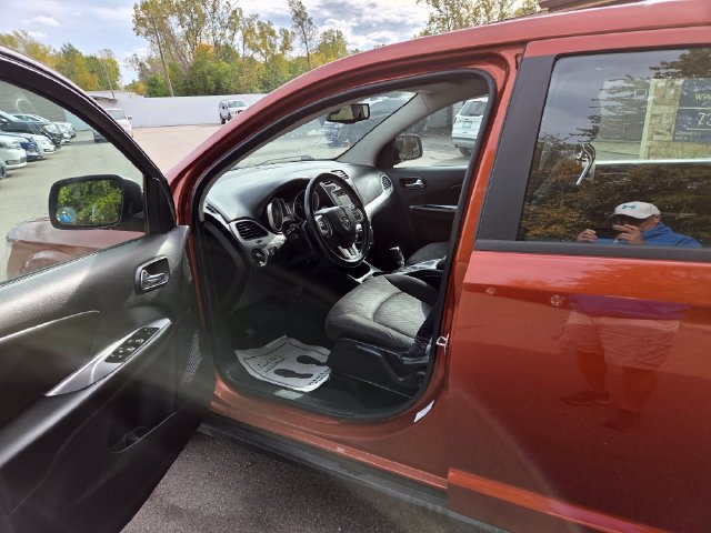 Used 2014 Dodge Journey American Value Package w/ Flexible Seating Group FWD image 11