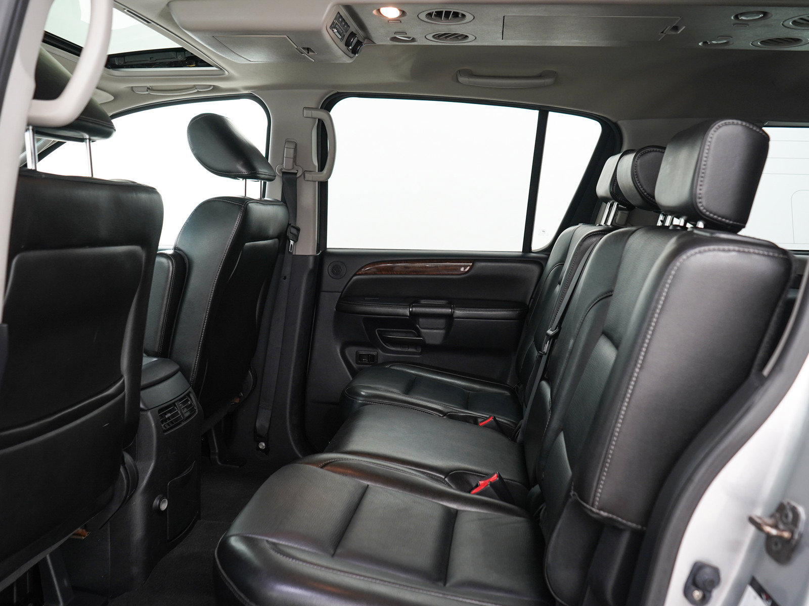 Used 2011 Nissan Armada SL w/ DVD FES Pkg AWD/4WD image 21