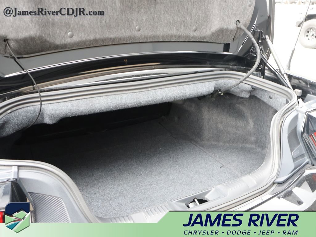 Used 2025 Ford Mustang Premium image 12