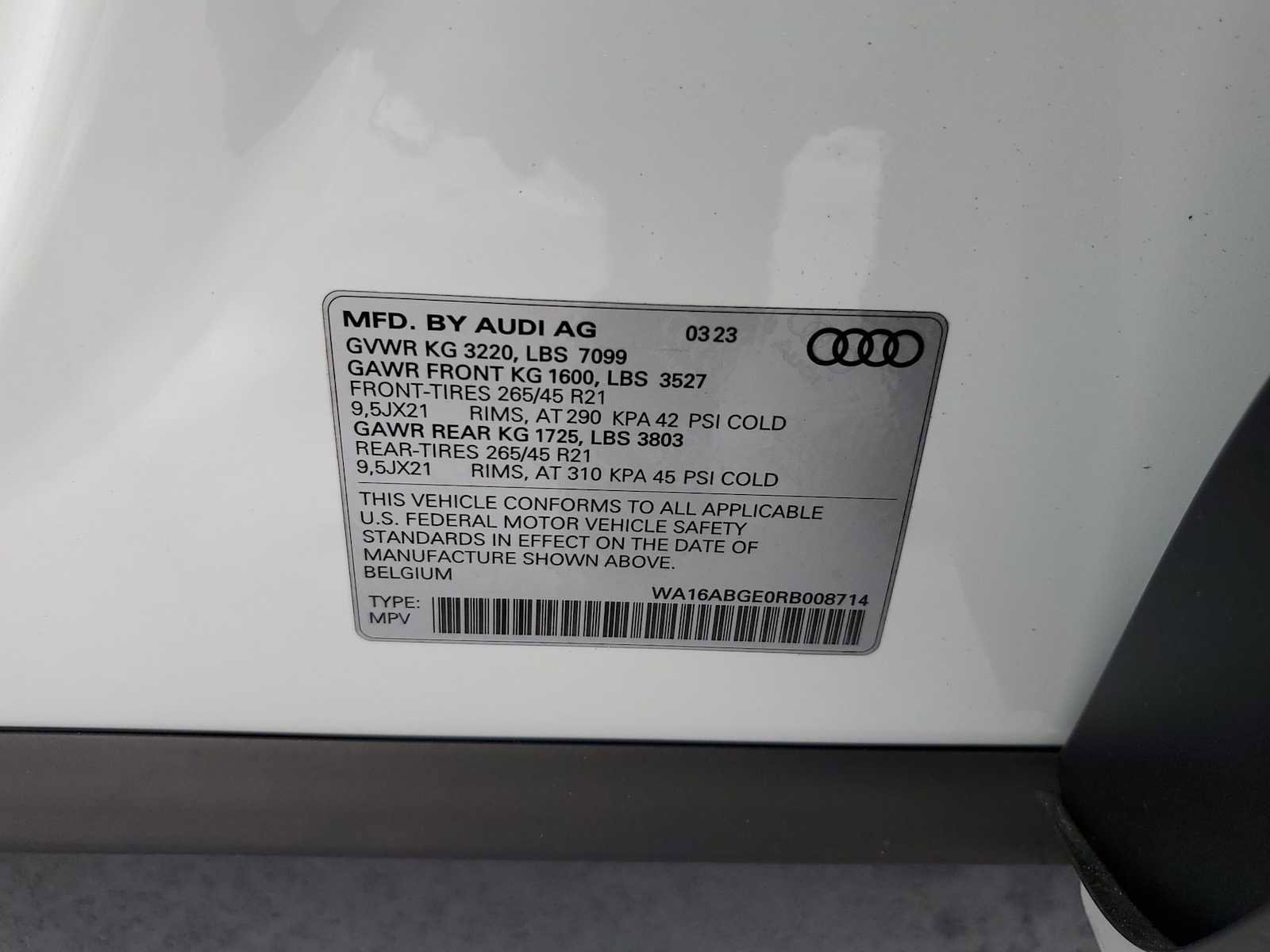 Used 2024 Audi Q8 e-tron Prestige w/ Prestige Package AWD/4WD image 33