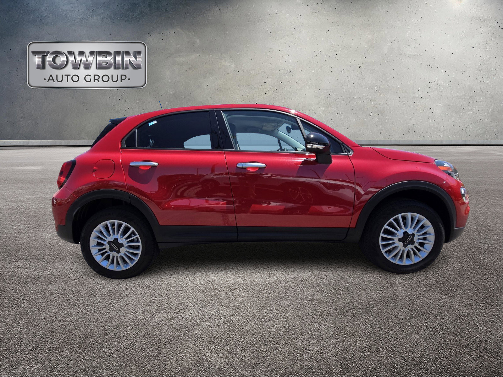 Used 2023 FIAT 500X Pop w/ Comfort Group image 3