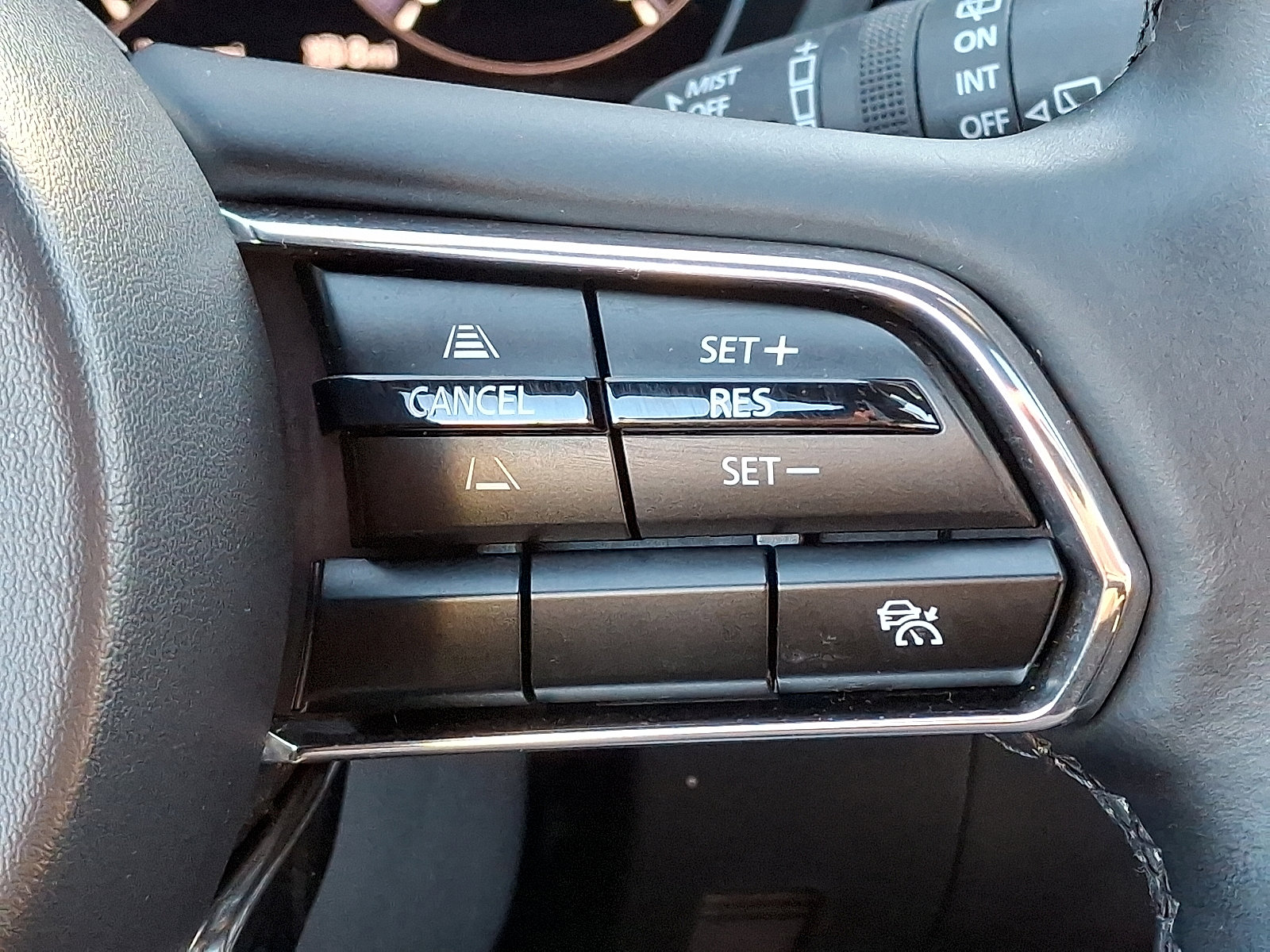 Certified 2024 MAZDA CX-90 Plug-In Hybrid w/ Premium Plus image 26