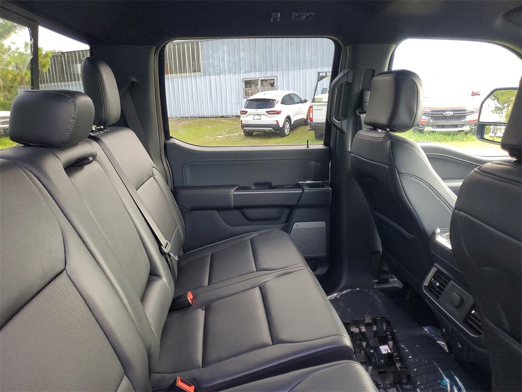 New 2025 Ford F150 Lariat w/ Equipment Group 501A Mid image 28