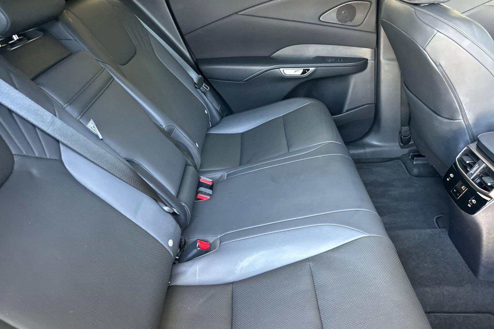 Certified 2024 Lexus RX 350 FWD w/ Technology Package image 28