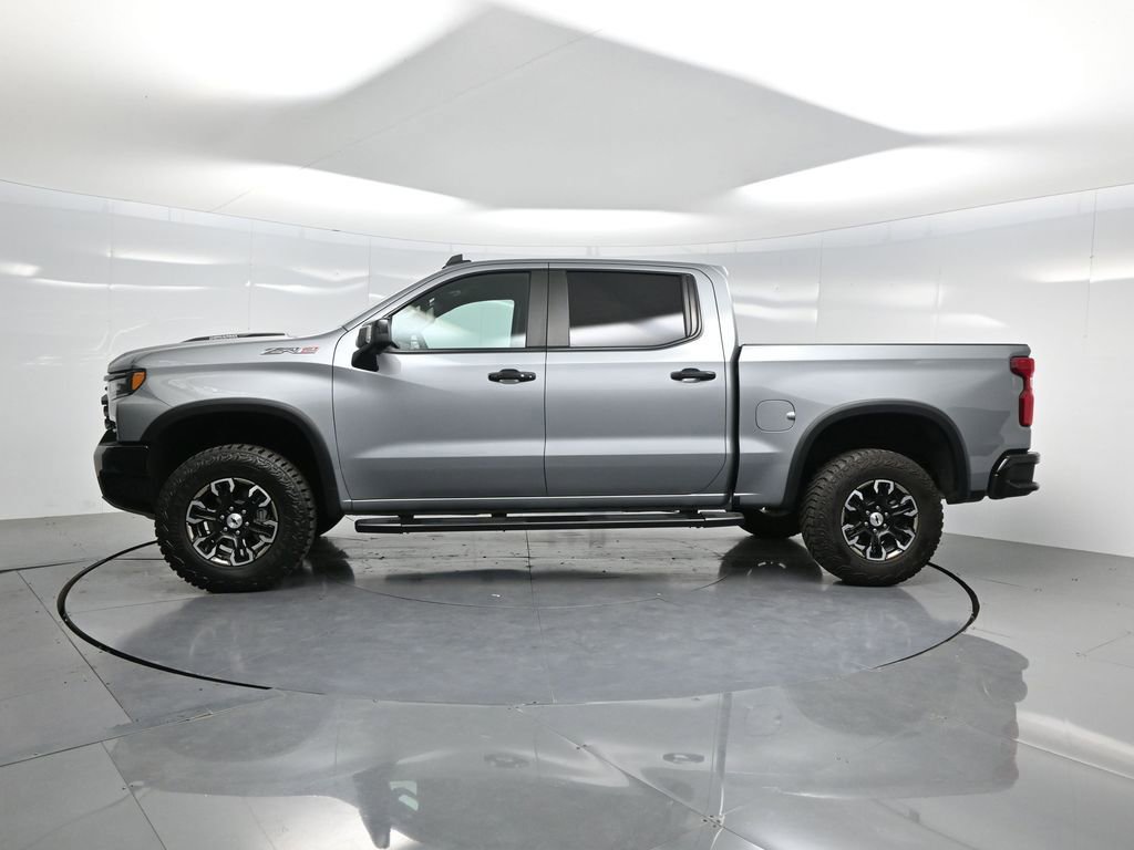 Used 2024 Chevrolet Silverado 1500 ZR2 w/ Technology Package image 48