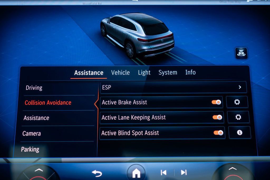 Used 2023 Mercedes-Benz EQS 580 4MATIC SUV image 32