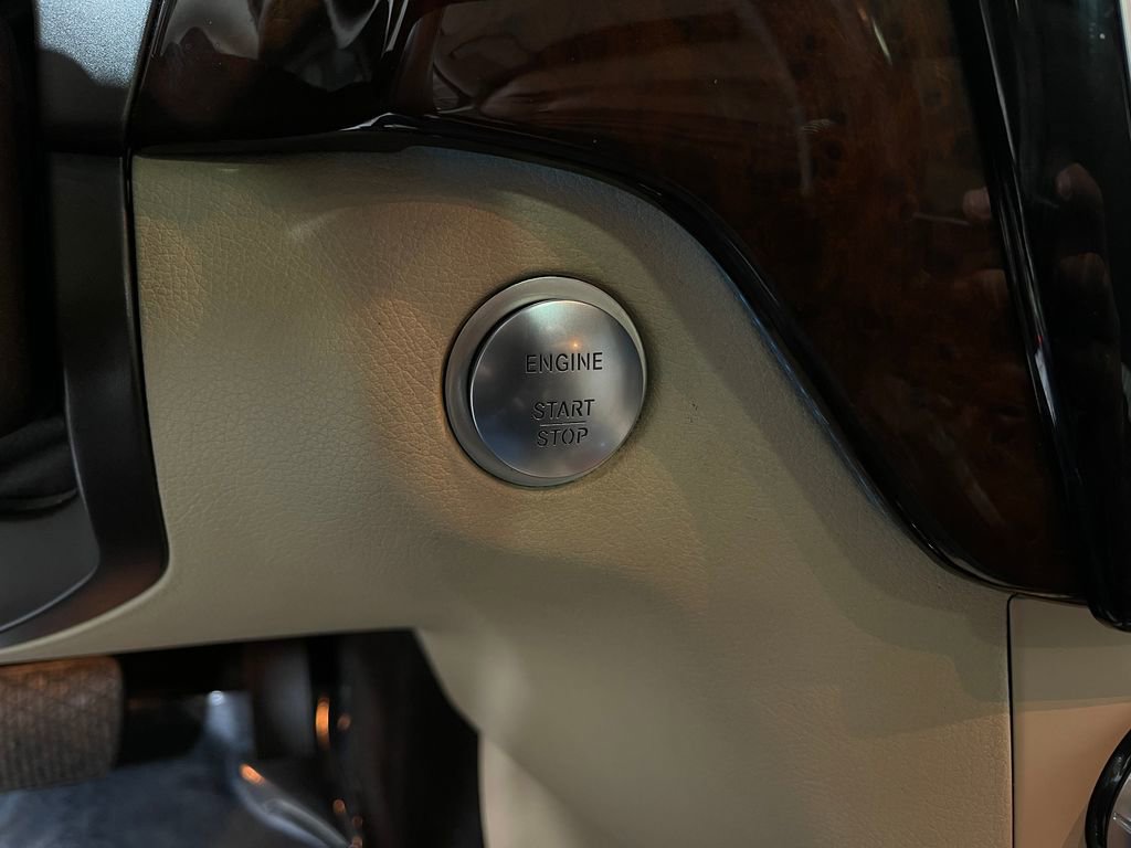 Used 2017 Mercedes-Benz GLS 450 4MATIC image 22