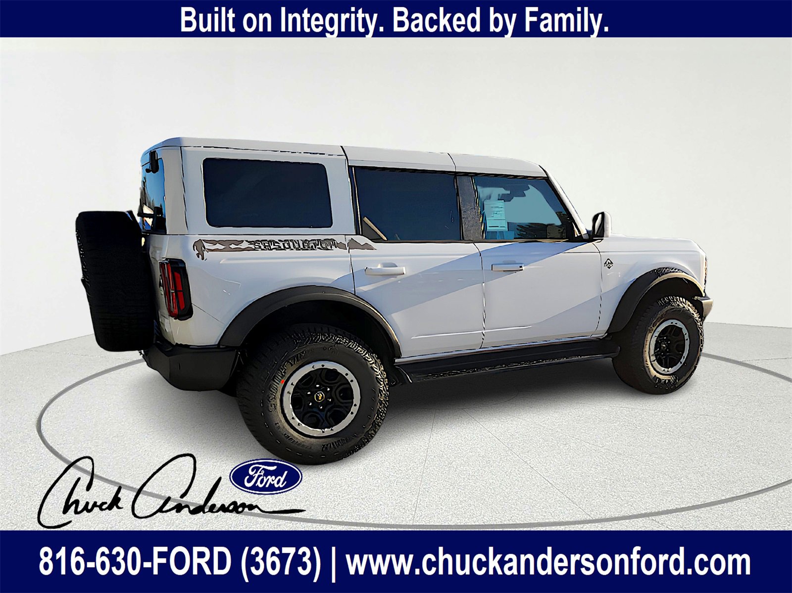 New 2025 Ford Bronco Outer Banks w/ Sasquatch Package image 7