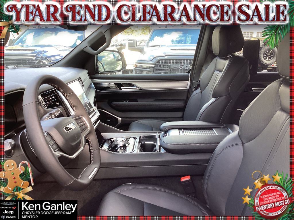 New 2025 Jeep Wagoneer L Series II image 14