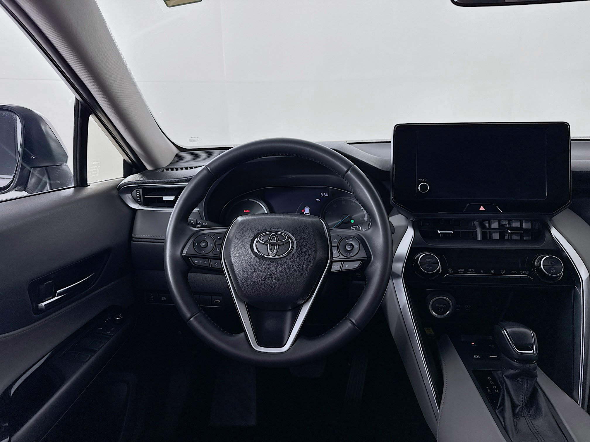 Certified 2024 Toyota Venza LE AWD/4WD image 20