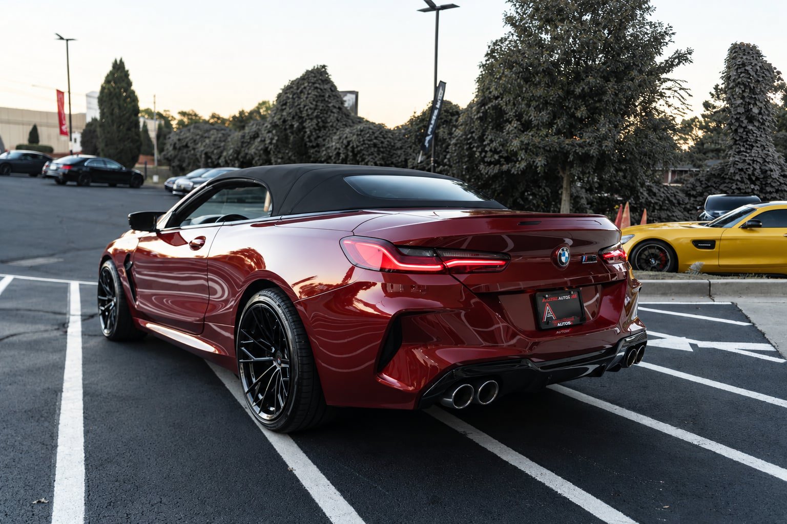 Used 2020 BMW M8 Convertible w/ M Driver's Package AWD/4WD image 7