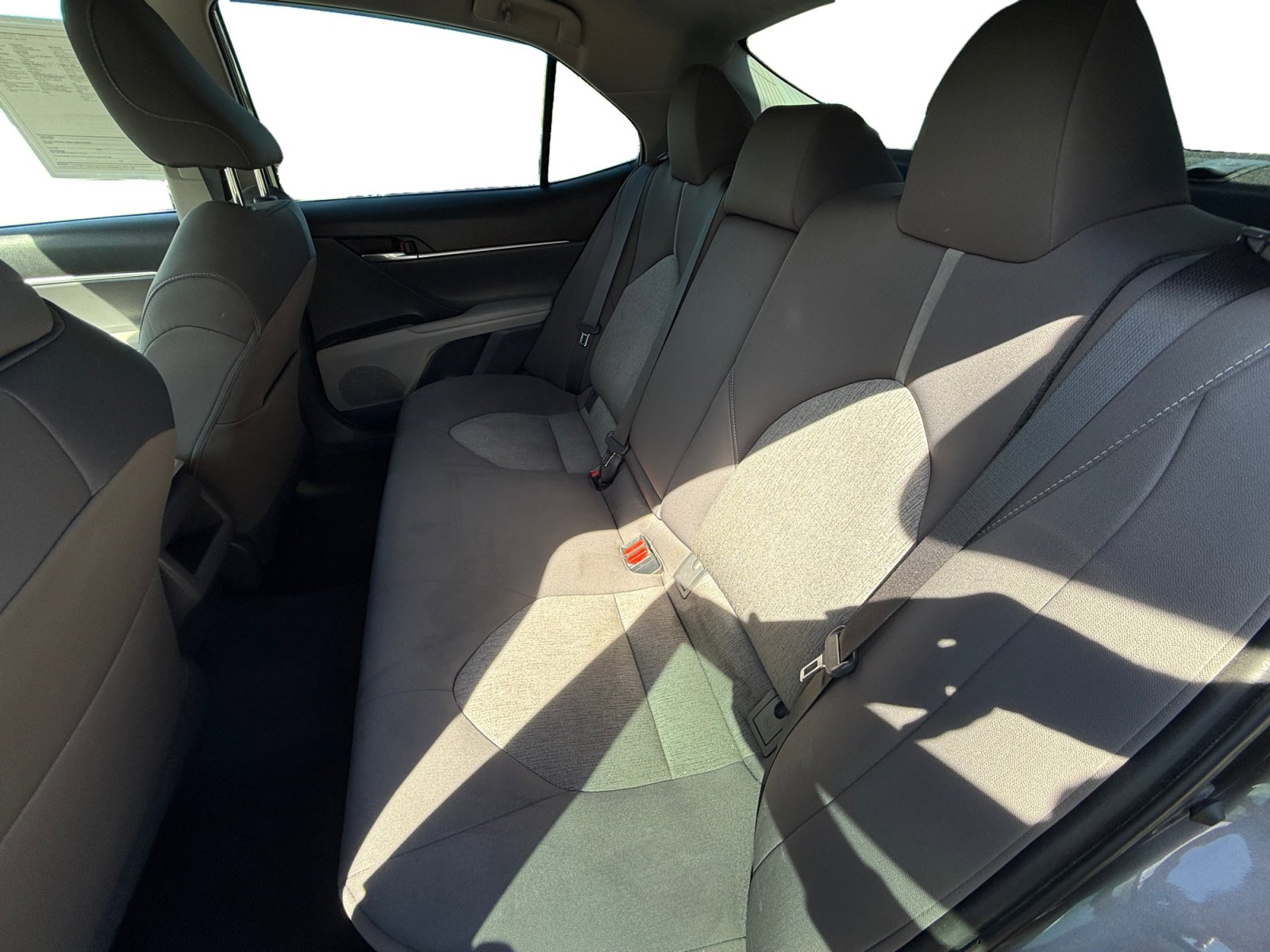 Used 2021 Toyota Camry LE w/ Convenience Package image 16