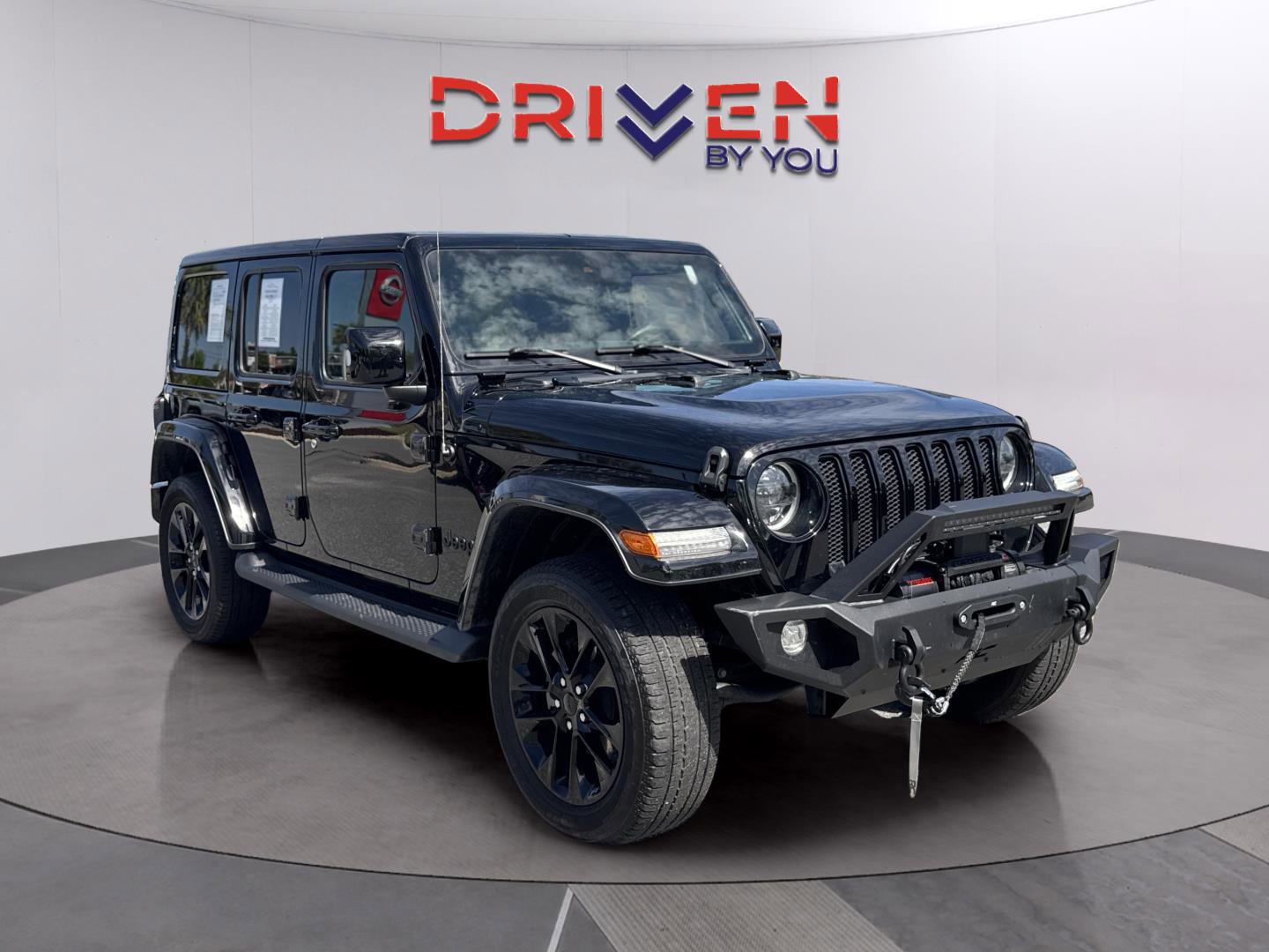 Used 2023 Jeep Wrangler Unlimited Sahara image 8