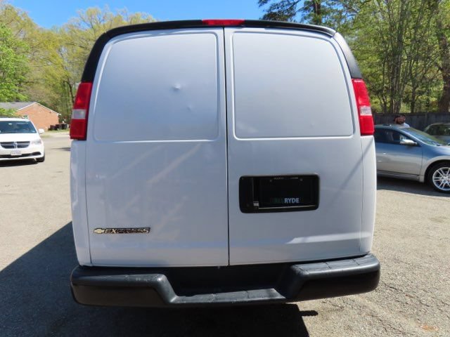 Used 2019 Chevrolet Express 2500 RWD image 7