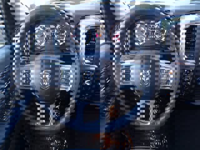 Used 2022 RAM 1500 Classic SLT image 11