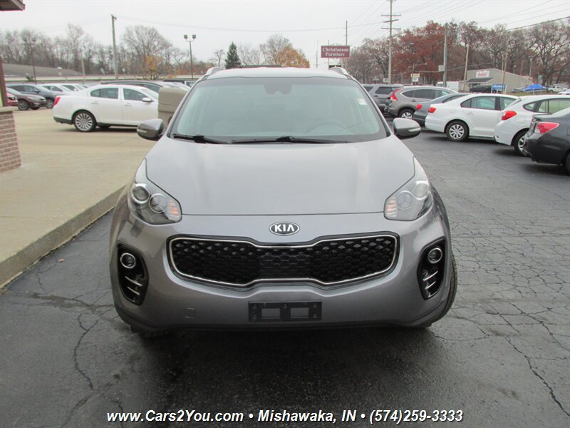 Used 2018 Kia Sportage LX w/ LX Technology Package image 2