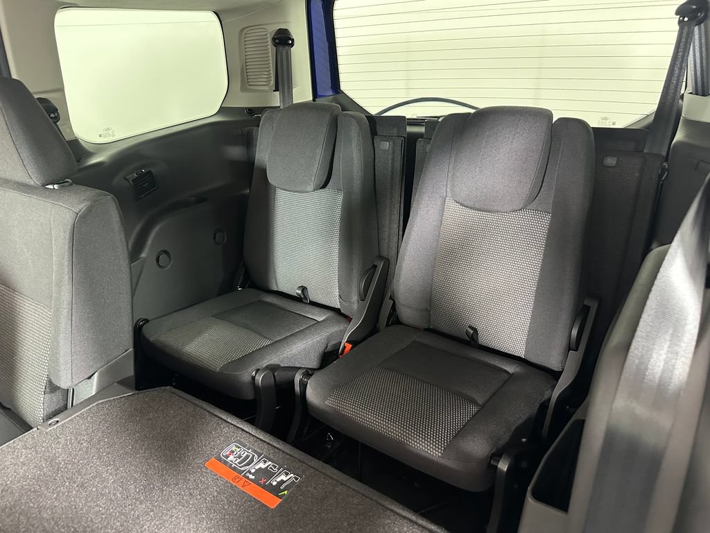 Used 2017 Ford Transit Connect XL FWD image 22