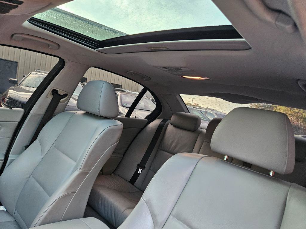 Used 2004 BMW 525i Sedan image 22