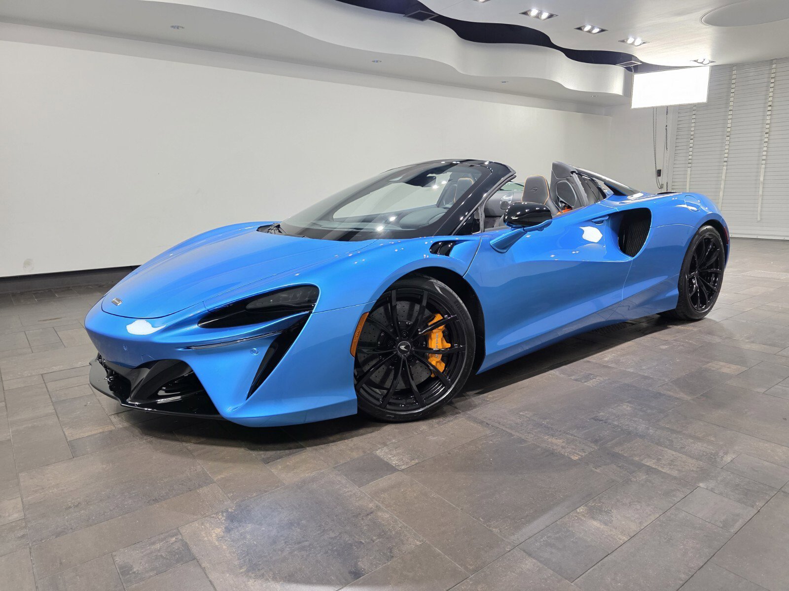 New 2026 McLaren Artura Spider